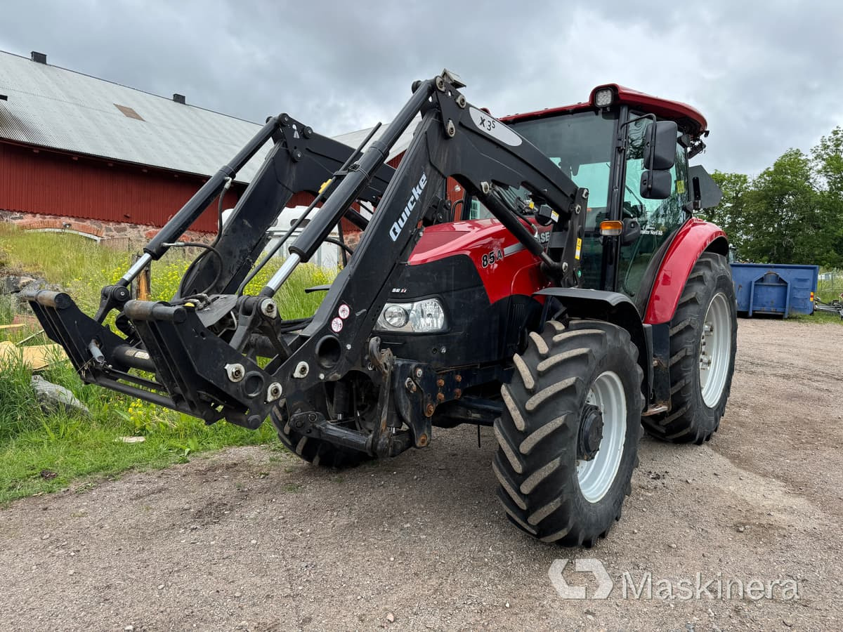 Traktor Case Farmall 85A med lastare - Трактор: фото 2 Traktor Case Farmall 85A med lastare - Трактор: фото 2