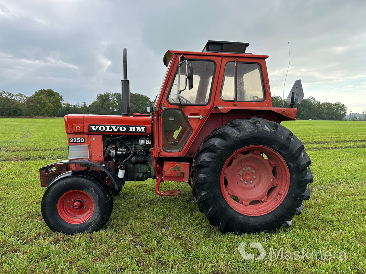 Volvo BM 2250 Traktor Volvo BM 2250 - Трактор: фото 2 Volvo BM 2250 Traktor Volvo BM 2250 - Трактор: фото 2