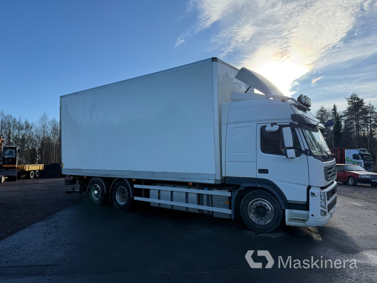 Volvo FM Skåpbil 6x2 - Грузовик с закрытым кузовом: фото 5 Volvo FM Skåpbil 6x2 - Грузовик с закрытым кузовом: фото 5