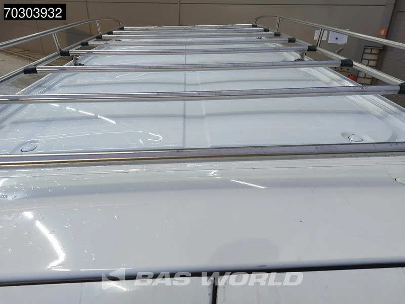 Легковой фургон Ford Transit Custom 130PK 2x Schuifdeur L2H1 Trekhaak Navi Airco Cruise Camera Parkeersensoren v+a Imperiaal Euro6 L2 Airco Trekhaak Cruise control: фото 11 Легковой фургон Ford Transit Custom 130PK 2x Schuifdeur L2H1 Trekhaak Navi Airco Cruise Camera Parkeersensoren v+a Imperiaal Euro6 L2 Airco Trekhaak Cruise control: фото 11