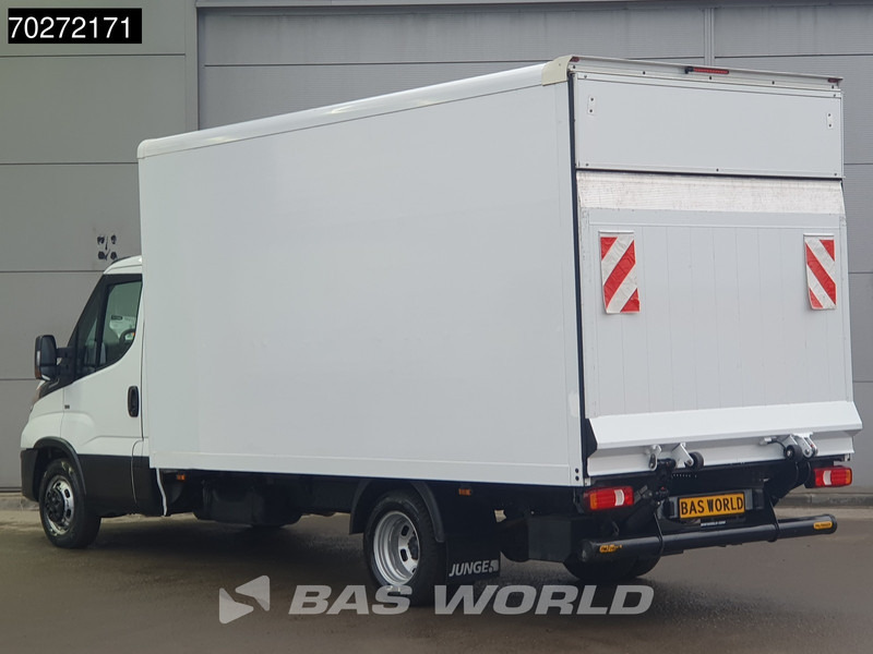 Iveco Daily 35C16 Automaat Laadklep Bakwagen Airco Camera Meubelbak Koffer Gesloten laadbak 19m3 Airco - Малотоннажный фургон: фото 2 Iveco Daily 35C16 Automaat Laadklep Bakwagen Airco Camera Meubelbak Koffer Gesloten laadbak 19m3 Airco - Малотоннажный фургон: фото 2