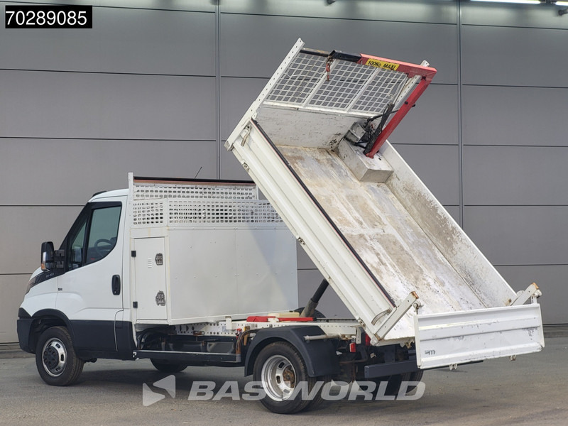 Iveco Daily 35C16 Kipper met Kraan Dubbellucht 3,5t Trekhaak Airco Cruise Camera Euro6 Crane Kran Kranwagen 2m3 Airco Trekhaak Cruise contro - Малотоннажный самосвал: фото 2 Iveco Daily 35C16 Kipper met Kraan Dubbellucht 3,5t Trekhaak Airco Cruise Camera Euro6 Crane Kran Kranwagen 2m3 Airco Trekhaak Cruise contro - Малотоннажный самосвал: фото 2