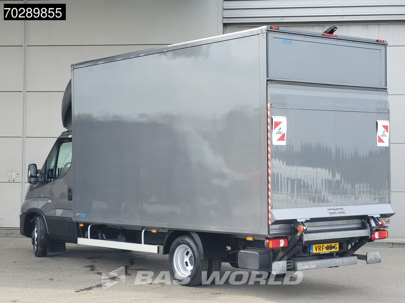 Iveco Daily 35C18 3.0L 180PK Automaat Bakwagen Dhollandia Laadklep Lat om Lat Zijdeur Navi Camera Airco Cruise Koffer Meubelbak 22m3 Airco C - Малотоннажный фургон: фото 2 Iveco Daily 35C18 3.0L 180PK Automaat Bakwagen Dhollandia Laadklep Lat om Lat Zijdeur Navi Camera Airco Cruise Koffer Meubelbak 22m3 Airco C - Малотоннажный фургон: фото 2