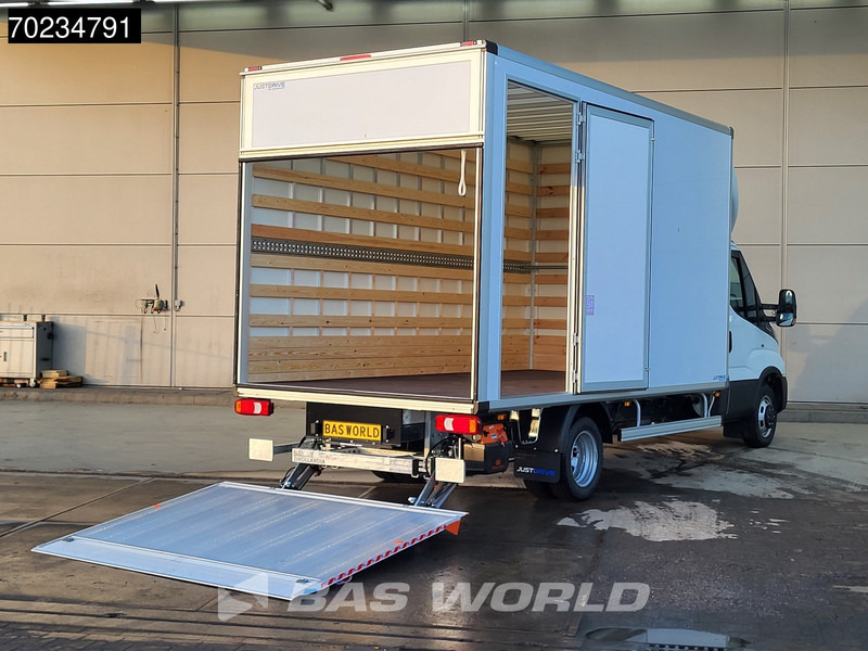 Iveco Daily 35C18 3.0L 2025model Automaat Laadklep ACC Navi Airco Zijdeur Bakwagen Meubelbak Koffer Airco - Малотоннажный фургон: фото 3 Iveco Daily 35C18 3.0L 2025model Automaat Laadklep ACC Navi Airco Zijdeur Bakwagen Meubelbak Koffer Airco - Малотоннажный фургон: фото 3