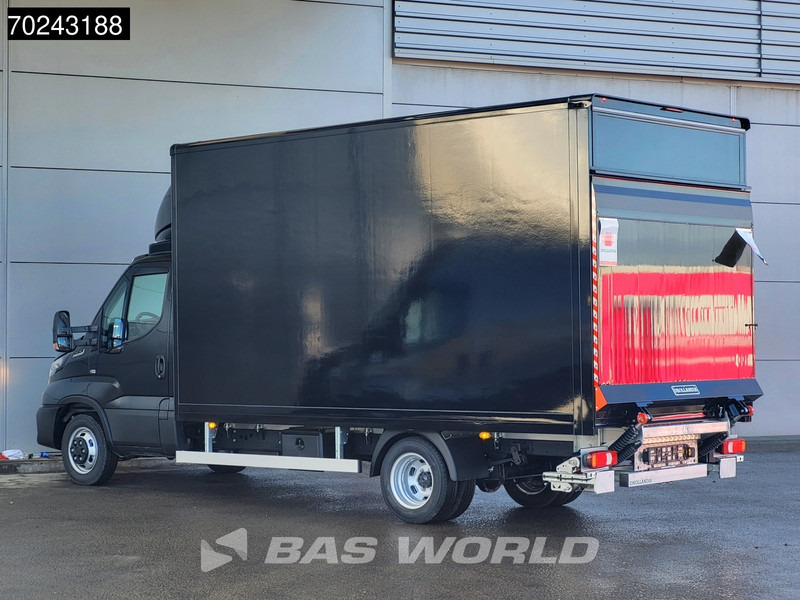 Iveco Daily 35C18 3.0L Automaat 180PK 1000KG Laadklep Zijdeur 2025-Model Bakwagen Dubbellucht ACC LED Navi Airco D'Hollandia 3,5t Trekgewich - Малотоннажный фургон: фото 2 Iveco Daily 35C18 3.0L Automaat 180PK 1000KG Laadklep Zijdeur 2025-Model Bakwagen Dubbellucht ACC LED Navi Airco D'Hollandia 3,5t Trekgewich - Малотоннажный фургон: фото 2