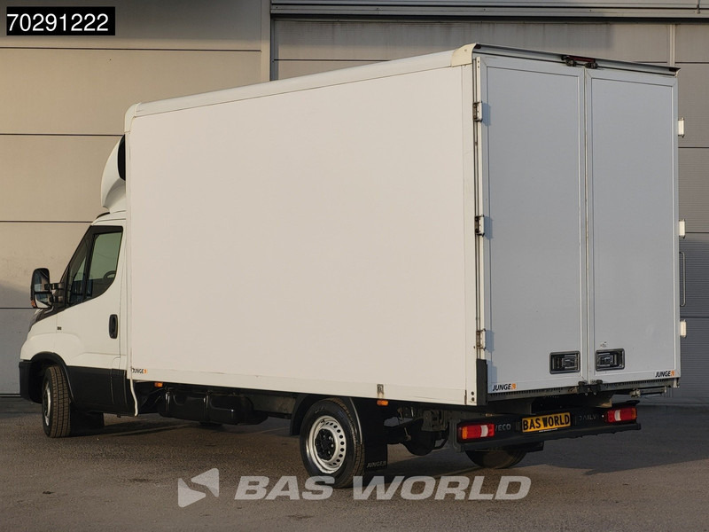 Iveco Daily 35S16 Automaat Bakwagen Achterdeuren 160PK Airco Camera Euro6 Meubelbak Koffer 21m3 Airco - Малотоннажный фургон: фото 2 Iveco Daily 35S16 Automaat Bakwagen Achterdeuren 160PK Airco Camera Euro6 Meubelbak Koffer 21m3 Airco - Малотоннажный фургон: фото 2