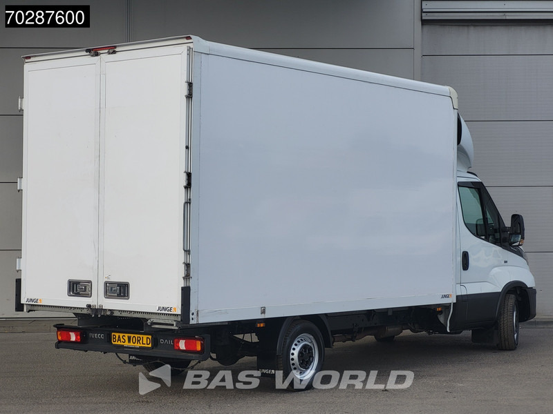 Iveco Daily 35S16 Automaat Bakwagen Achterdeuren 160PK Airco Camera Euro6 Meubelbak Koffer 21m3 Airco - Малотоннажный фургон: фото 2 Iveco Daily 35S16 Automaat Bakwagen Achterdeuren 160PK Airco Camera Euro6 Meubelbak Koffer 21m3 Airco - Малотоннажный фургон: фото 2