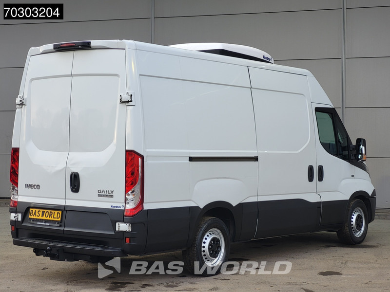 Iveco Daily 35S16 Automaat Koelwagen Kerstner 230v Stekker L2H2 3,5t Trekhaak 160PK Airco Cruise Parkeersensoren Euro6 Koel Koeler Kühl Kühl - Малотоннажный рефрижератор: фото 5 Iveco Daily 35S16 Automaat Koelwagen Kerstner 230v Stekker L2H2 3,5t Trekhaak 160PK Airco Cruise Parkeersensoren Euro6 Koel Koeler Kühl Kühl - Малотоннажный рефрижератор: фото 5