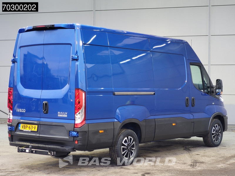 Iveco Daily 35S16 Automaat L2H2 3,5t Trekhaak ACC LED Airco Cruise Camera Parkeersensoren LM-Velgen Euro6 L2 Airco Trekhaak - Цельнометаллический фургон: фото 5 Iveco Daily 35S16 Automaat L2H2 3,5t Trekhaak ACC LED Airco Cruise Camera Parkeersensoren LM-Velgen Euro6 L2 Airco Trekhaak - Цельнометаллический фургон: фото 5