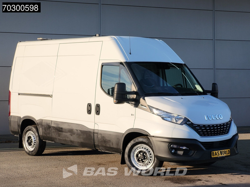 Iveco Daily 35S16 Automaat L2H2 3,5t Trekhaak Navi Airco Cruise Camera Standkachel Euro6 L2 Airco Trekhaak - Цельнометаллический фургон: фото 5 Iveco Daily 35S16 Automaat L2H2 3,5t Trekhaak Navi Airco Cruise Camera Standkachel Euro6 L2 Airco Trekhaak - Цельнометаллический фургон: фото 5