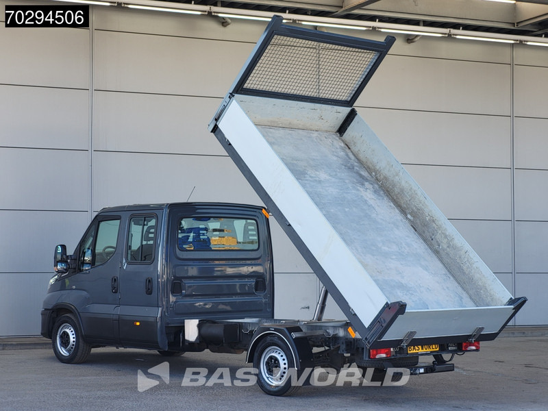 Iveco Daily 35S18 3.0L Automaat Kipper Dubbel Cabine 180PK 3,5t Trekhaak LED Airco Cruise Euro6 Kieper Tipper Benne 3m3 Airco Trekhaak Cruis - Малотоннажный самосвал: фото 2 Iveco Daily 35S18 3.0L Automaat Kipper Dubbel Cabine 180PK 3,5t Trekhaak LED Airco Cruise Euro6 Kieper Tipper Benne 3m3 Airco Trekhaak Cruis - Малотоннажный самосвал: фото 2