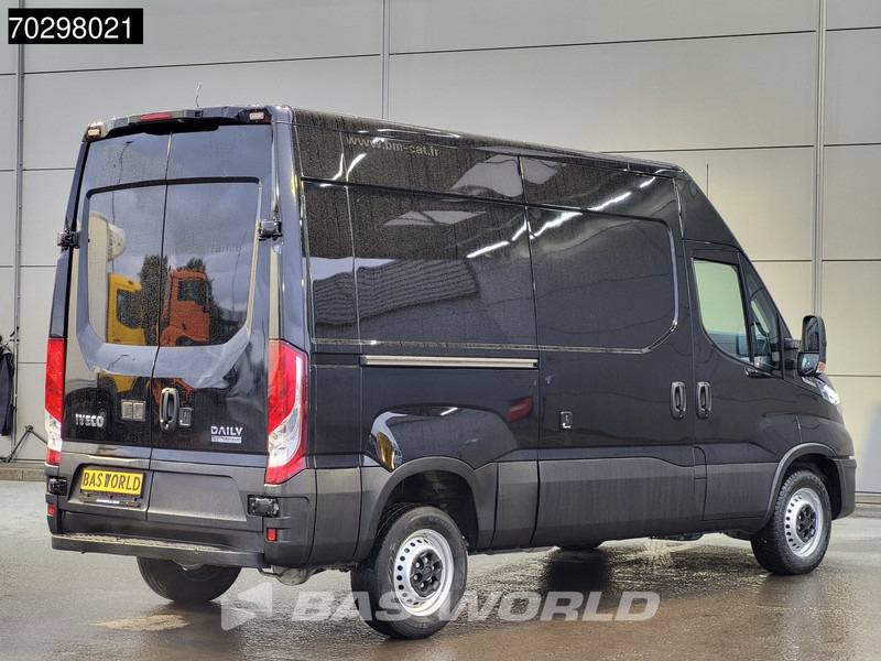 Iveco Daily 35S18 3.0L Automaat L2H2 3,5t Trekgewicht 180PK LED ACC Navi Airco Euro6 L2 Airco - Цельнометаллический фургон: фото 5 Iveco Daily 35S18 3.0L Automaat L2H2 3,5t Trekgewicht 180PK LED ACC Navi Airco Euro6 L2 Airco - Цельнометаллический фургон: фото 5
