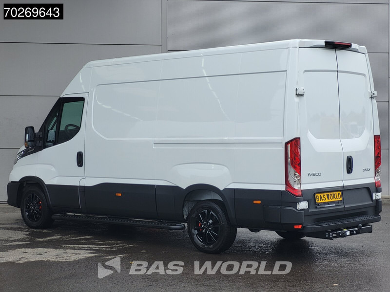 Iveco Daily 35S21 3.0L Automaat Black Edition 2025 model L2H2 Trekhaak Tacho ACC LED CarPlay Velgen Camera 12m3 Airco Trekhaak - Цельнометаллический фургон: фото 2 Iveco Daily 35S21 3.0L Automaat Black Edition 2025 model L2H2 Trekhaak Tacho ACC LED CarPlay Velgen Camera 12m3 Airco Trekhaak - Цельнометаллический фургон: фото 2