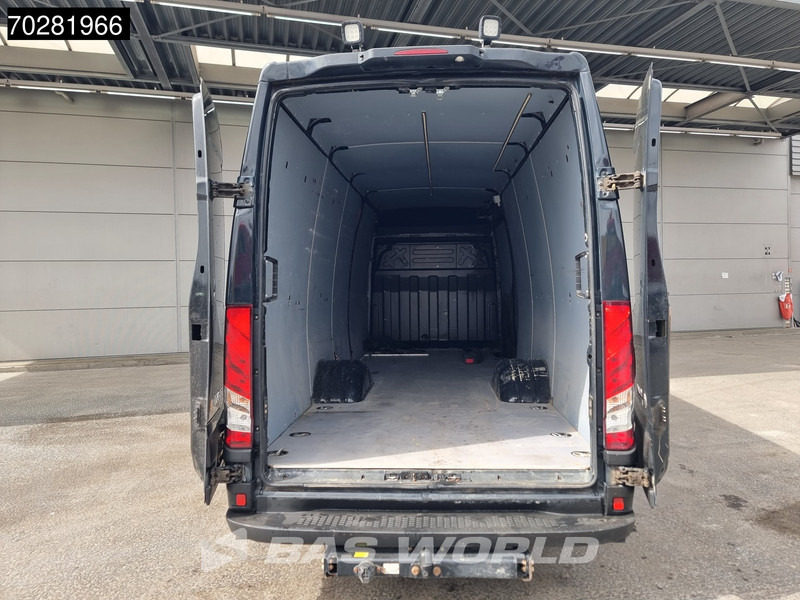 Iveco Daily 50C18 3.0L Automaat L4H2 Luchtvering Dubbellucht 3,5t Trekhaak Airco Cruise Camera Euro6 L4 16m3 Airco Trekhaak Cruise control - Цельнометаллический фургон: фото 3 Iveco Daily 50C18 3.0L Automaat L4H2 Luchtvering Dubbellucht 3,5t Trekhaak Airco Cruise Camera Euro6 L4 16m3 Airco Trekhaak Cruise control - Цельнометаллический фургон: фото 3