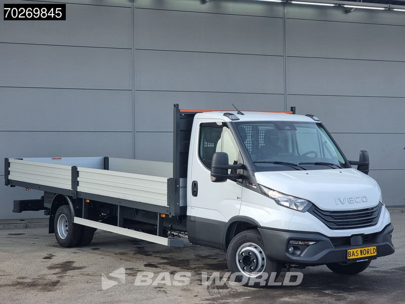 Iveco Daily 70C18 3.0L Automaat 525cm Open laadbak XXL Trekhaak ACC Navi Airco Pickup Pritsche 5m3 Airco Trekhaak - Малотоннажный бортовой грузовик: фото 3 Iveco Daily 70C18 3.0L Automaat 525cm Open laadbak XXL Trekhaak ACC Navi Airco Pickup Pritsche 5m3 Airco Trekhaak - Малотоннажный бортовой грузовик: фото 3