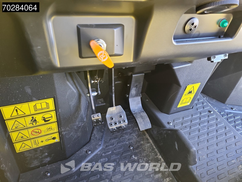 Новый Малотоннажный бортовой грузовик John Deere Gator XUV865M: фото 12