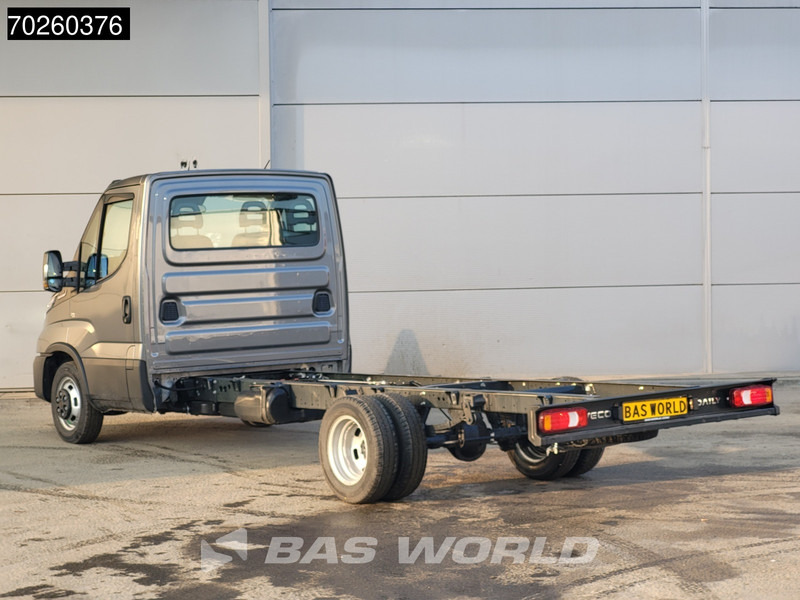 Iveco Daily 35C21 Automaat 410wb Dubbellucht 2025model Chassis Cabine ACC Fahrgestell Airco - Лёгкий коммерческий автомобиль: фото 2 Iveco Daily 35C21 Automaat 410wb Dubbellucht 2025model Chassis Cabine ACC Fahrgestell Airco - Лёгкий коммерческий автомобиль: фото 2