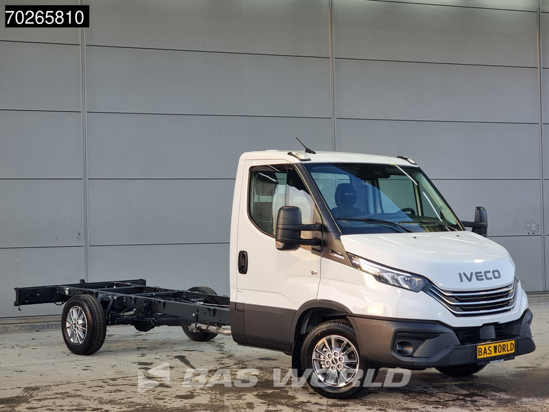 Iveco Daily 35S16 Automaat 410wb 2025model Chassis Cabine Camera Scherm Airco Cruise Fahrgestell Airco Cruise control - Лёгкий коммерческий автомобиль: фото 2 Iveco Daily 35S16 Automaat 410wb 2025model Chassis Cabine Camera Scherm Airco Cruise Fahrgestell Airco Cruise control - Лёгкий коммерческий автомобиль: фото 2