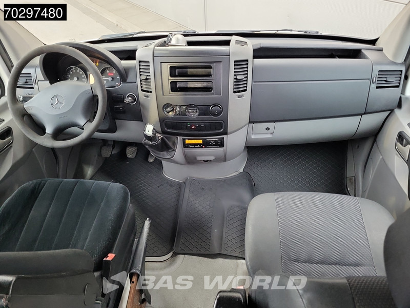 Малотоннажный самосвал Mercedes-Benz Sprinter 310 CDI Kipper Dubbel Cabine Trekhaak Zwaailamp Tipper Benne Kieper Trekhaak: фото 13 Малотоннажный самосвал Mercedes-Benz Sprinter 310 CDI Kipper Dubbel Cabine Trekhaak Zwaailamp Tipper Benne Kieper Trekhaak: фото 13