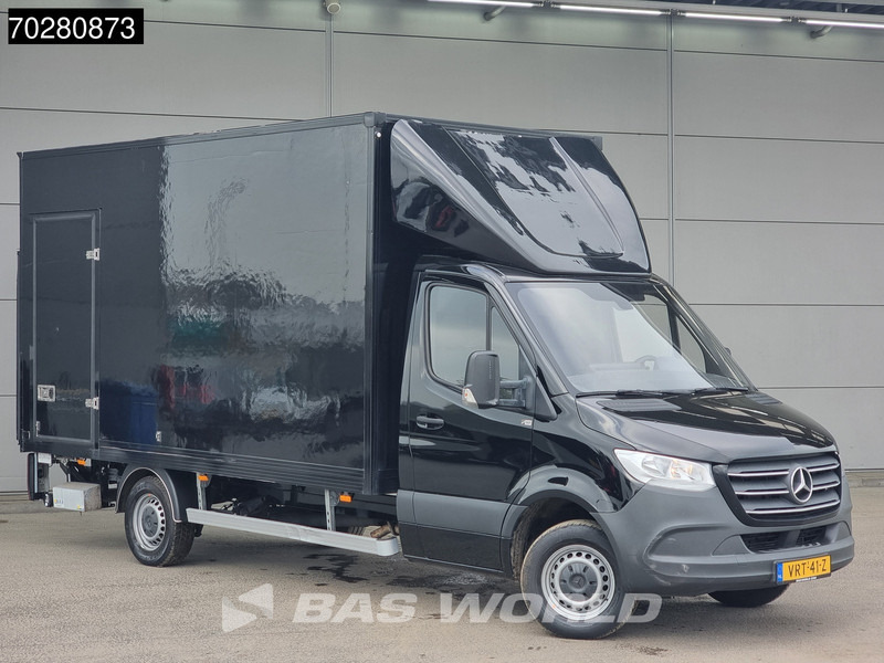 Mercedes-Benz Sprinter 314 CDI Laadklep Automaat Zijdeur Bakwagen Airco Cruise Carplay MBUX Meubelbak Koffer 21m3 Airco Cruise control - Малотоннажный фургон: фото 5 Mercedes-Benz Sprinter 314 CDI Laadklep Automaat Zijdeur Bakwagen Airco Cruise Carplay MBUX Meubelbak Koffer 21m3 Airco Cruise control - Малотоннажный фургон: фото 5