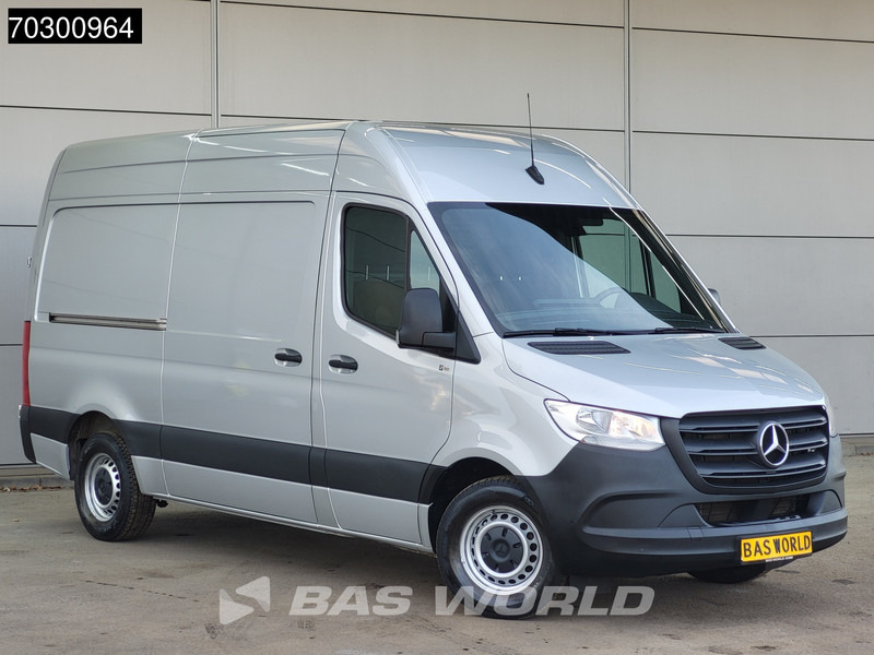 Mercedes-Benz Sprinter 315 CDI Automaat L2H2 150PK Airco Camera Parkeersensoren MBUX CarPlay Euro6 L2 Airco - Легковой фургон: фото 5 Mercedes-Benz Sprinter 315 CDI Automaat L2H2 150PK Airco Camera Parkeersensoren MBUX CarPlay Euro6 L2 Airco - Легковой фургон: фото 5