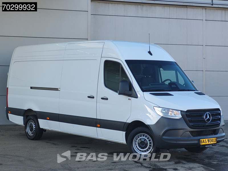 Mercedes-Benz Sprinter 317 CDI Automaat 2025 Model L3H2 Airco Cruise Camera Parkeersensoren 10inch MBUX CarPlay Euro6 L3 Airco Cruise control - Цельнометаллический фургон: фото 3 Mercedes-Benz Sprinter 317 CDI Automaat 2025 Model L3H2 Airco Cruise Camera Parkeersensoren 10inch MBUX CarPlay Euro6 L3 Airco Cruise control - Цельнометаллический фургон: фото 3