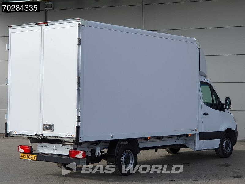 Mercedes-Benz Sprinter 317 CDI Automaat Bakwagen Achterdeuren Airco Camera Euro6 Meubelbak Koffer 21m3 Airco - Малотоннажный фургон: фото 5 Mercedes-Benz Sprinter 317 CDI Automaat Bakwagen Achterdeuren Airco Camera Euro6 Meubelbak Koffer 21m3 Airco - Малотоннажный фургон: фото 5