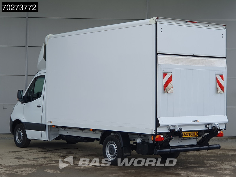 Mercedes-Benz Sprinter 317 CDI Automaat Bakwagen Laadklep Camera Airco Koffer Meubelbak 20m3 Airco - Малотоннажный фургон: фото 2 Mercedes-Benz Sprinter 317 CDI Automaat Bakwagen Laadklep Camera Airco Koffer Meubelbak 20m3 Airco - Малотоннажный фургон: фото 2