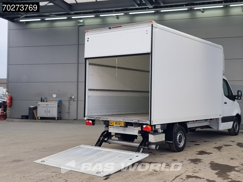 Mercedes-Benz Sprinter 317 CDI Bakwagen Automaat Laadklep Camera Meubelbak Koffer LBW 20m3 Airco - Малотоннажный фургон: фото 3 Mercedes-Benz Sprinter 317 CDI Bakwagen Automaat Laadklep Camera Meubelbak Koffer LBW 20m3 Airco - Малотоннажный фургон: фото 3