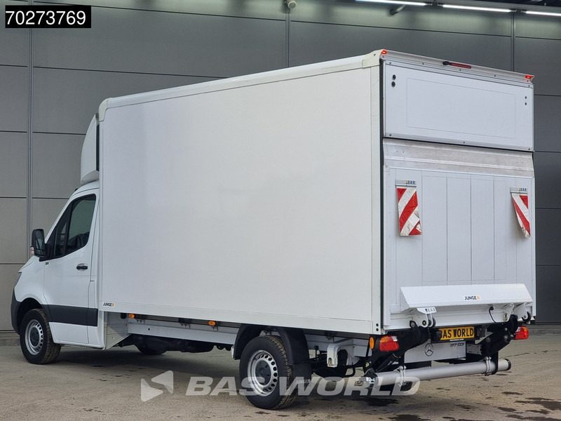 Mercedes-Benz Sprinter 317 CDI Bakwagen Automaat Laadklep Camera Meubelbak Koffer LBW 20m3 Airco - Малотоннажный фургон: фото 2 Mercedes-Benz Sprinter 317 CDI Bakwagen Automaat Laadklep Camera Meubelbak Koffer LBW 20m3 Airco - Малотоннажный фургон: фото 2