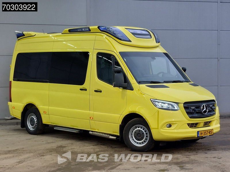 Mercedes-Benz Sprinter 319 CDI 3.0L V6 Ambulance 190PK L2H2 LED Airco Cruise Camera MBUX CarPlay Euro6 Krankenwagen Rettungswagen L2 8m3 Airco Cruise c - Машина скорой помощи: фото 5 Mercedes-Benz Sprinter 319 CDI 3.0L V6 Ambulance 190PK L2H2 LED Airco Cruise Camera MBUX CarPlay Euro6 Krankenwagen Rettungswagen L2 8m3 Airco Cruise c - Машина скорой помощи: фото 5