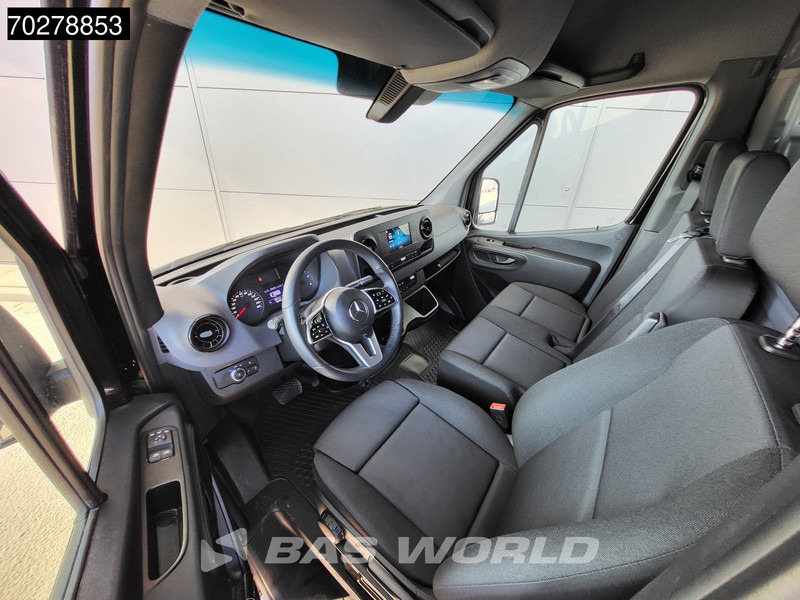 Цельнометаллический фургон Mercedes-Benz Sprinter 319 CDI Automaat L2H2 190PK Airco Cruise Camera MBUX CarPlay L2 11m3 Airco Cruise control: фото 11 Цельнометаллический фургон Mercedes-Benz Sprinter 319 CDI Automaat L2H2 190PK Airco Cruise Camera MBUX CarPlay L2 11m3 Airco Cruise control: фото 11