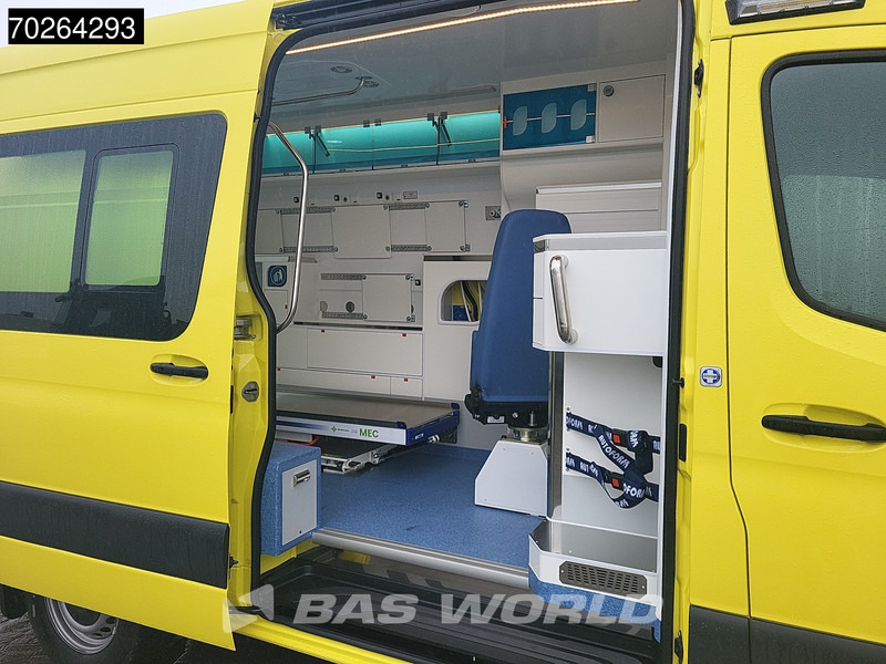 Mercedes-Benz Sprinter 319 CDI Automaat Nieuw! Complete Ambulance Ziekenwagen Rettungswagen Krankenwagen Airco - Машина скорой помощи: фото 5 Mercedes-Benz Sprinter 319 CDI Automaat Nieuw! Complete Ambulance Ziekenwagen Rettungswagen Krankenwagen Airco - Машина скорой помощи: фото 5