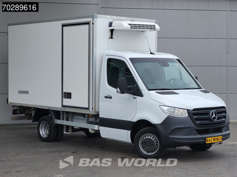 Mercedes-Benz Sprinter 515 CDI Koelwagen Dubbellucht Zijdeur Thermo King 230v-Stekker Airco Cruise MBUX CarPlay Euro6 Koel Koeler Kühl Kühler Kühlwagen - Малотоннажный рефрижератор: фото 3 Mercedes-Benz Sprinter 515 CDI Koelwagen Dubbellucht Zijdeur Thermo King 230v-Stekker Airco Cruise MBUX CarPlay Euro6 Koel Koeler Kühl Kühler Kühlwagen - Малотоннажный рефрижератор: фото 3