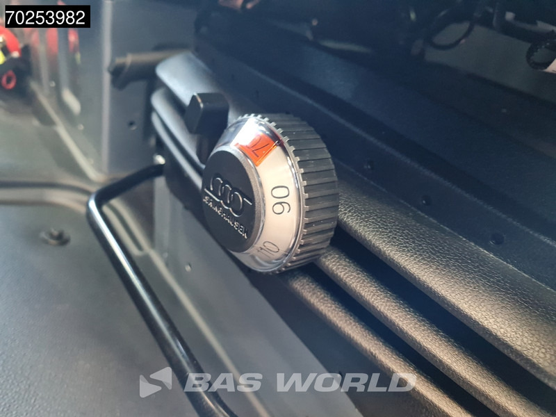 Mercedes-Benz Sprinter 519 CDI Automaat Dubbellucht L4H2 XXL 3500kg trekhaak ACC LED Camera Navi 16m3 Airco Trekhaak в лизинг Mercedes-Benz Sprinter 519 CDI Automaat Dubbellucht L4H2 XXL 3500kg trekhaak ACC LED Camera Navi 16m3 Airco Trekhaak: фото 17 Mercedes-Benz Sprinter 519 CDI Automaat Dubbellucht L4H2 XXL 3500kg trekhaak ACC LED Camera Navi 16m3 Airco Trekhaak в лизинг Mercedes-Benz Sprinter 519 CDI Automaat Dubbellucht L4H2 XXL 3500kg trekhaak ACC LED Camera Navi 16m3 Airco Trekhaak: фото 17