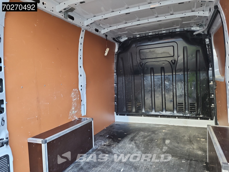Renault Master 135PK L1H1 Airco Trekhaak Navi Imperiaal L1 7m3 Airco Trekhaak - Легковой фургон: фото 5 Renault Master 135PK L1H1 Airco Trekhaak Navi Imperiaal L1 7m3 Airco Trekhaak - Легковой фургон: фото 5