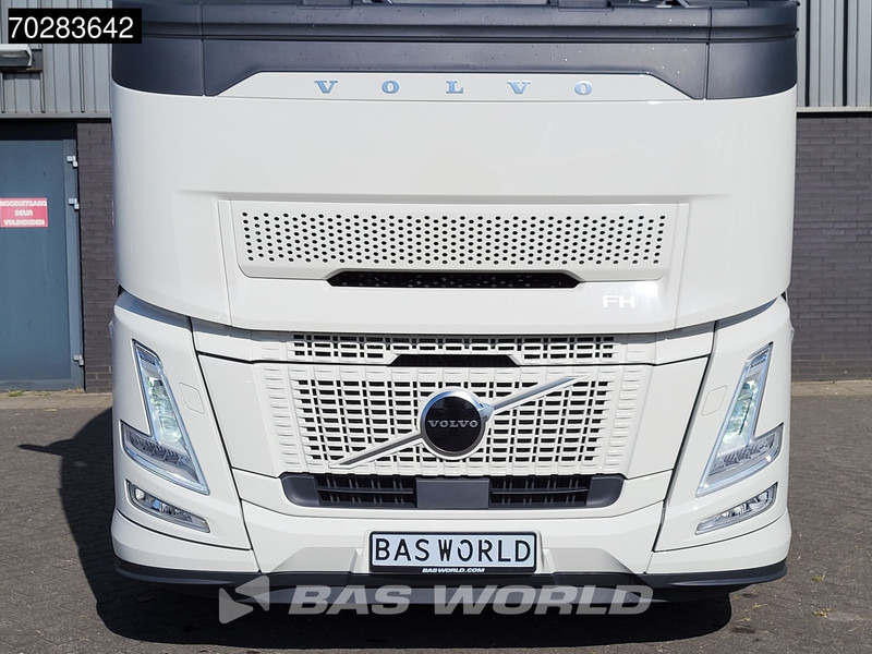 Новый Тягач Volvo FH 500 4X2 NEW! Aero XL TC Retarder I-Parkcool 2x Tanks ACC: фото 9 Новый Тягач Volvo FH 500 4X2 NEW! Aero XL TC Retarder I-Parkcool 2x Tanks ACC: фото 9