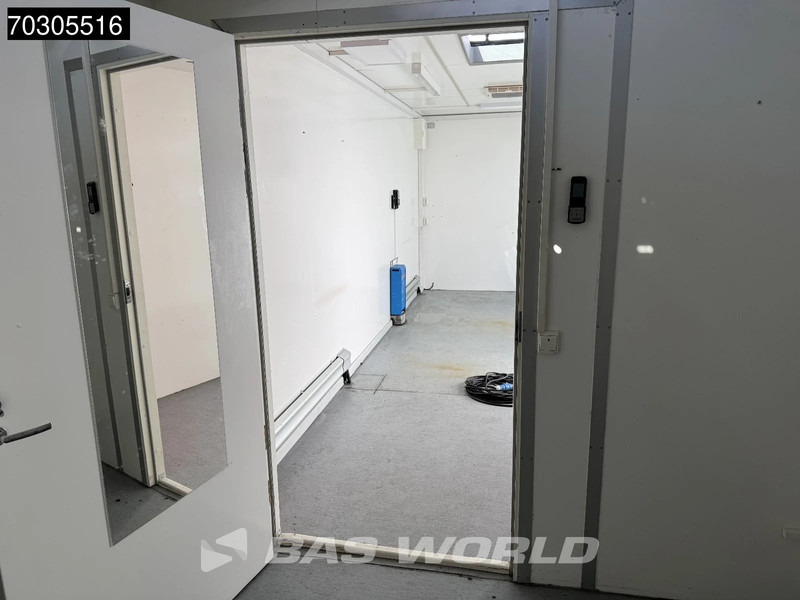 Volvo FL 250 4X2 14tonner Automatic Exhibition truck EURO 6 - Грузовик с закрытым кузовом: фото 5 Volvo FL 250 4X2 14tonner Automatic Exhibition truck EURO 6 - Грузовик с закрытым кузовом: фото 5