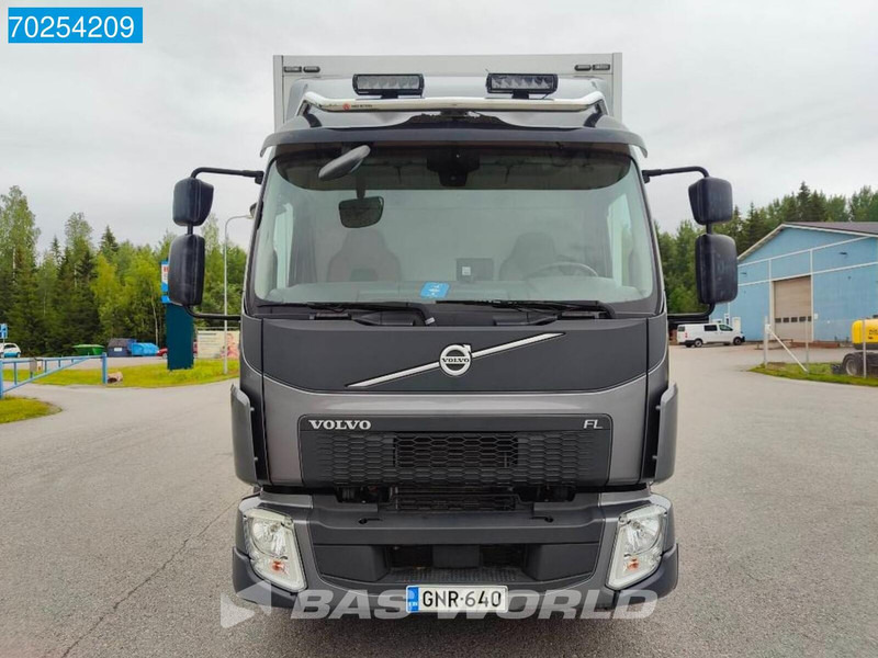 Volvo FL 250 4X2 Like NEW! Exhibition truck EURO 6 - Грузовик с закрытым кузовом: фото 2 Volvo FL 250 4X2 Like NEW! Exhibition truck EURO 6 - Грузовик с закрытым кузовом: фото 2