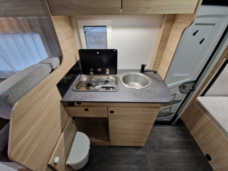 Альковный автодом Chausson C656 First Line: фото 8 Альковный автодом Chausson C656 First Line: фото 8