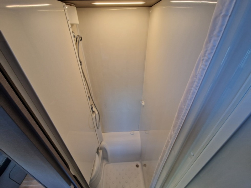 Etrusco T 6.9 SB - Полуинтегрированный автодом: фото 3 Etrusco T 6.9 SB - Полуинтегрированный автодом: фото 3