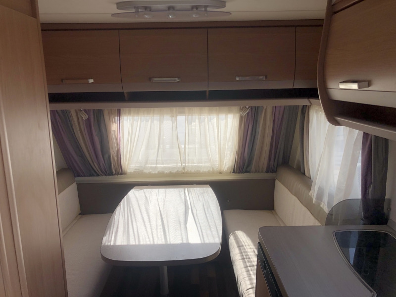 KNAUS SPORT 400 LKK - Прицеп дача: фото 4 KNAUS SPORT 400 LKK - Прицеп дача: фото 4