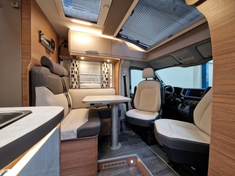 Knaus Van TI 640 MEG Vansation - Полуинтегрированный автодом: фото 4 Knaus Van TI 640 MEG Vansation - Полуинтегрированный автодом: фото 4