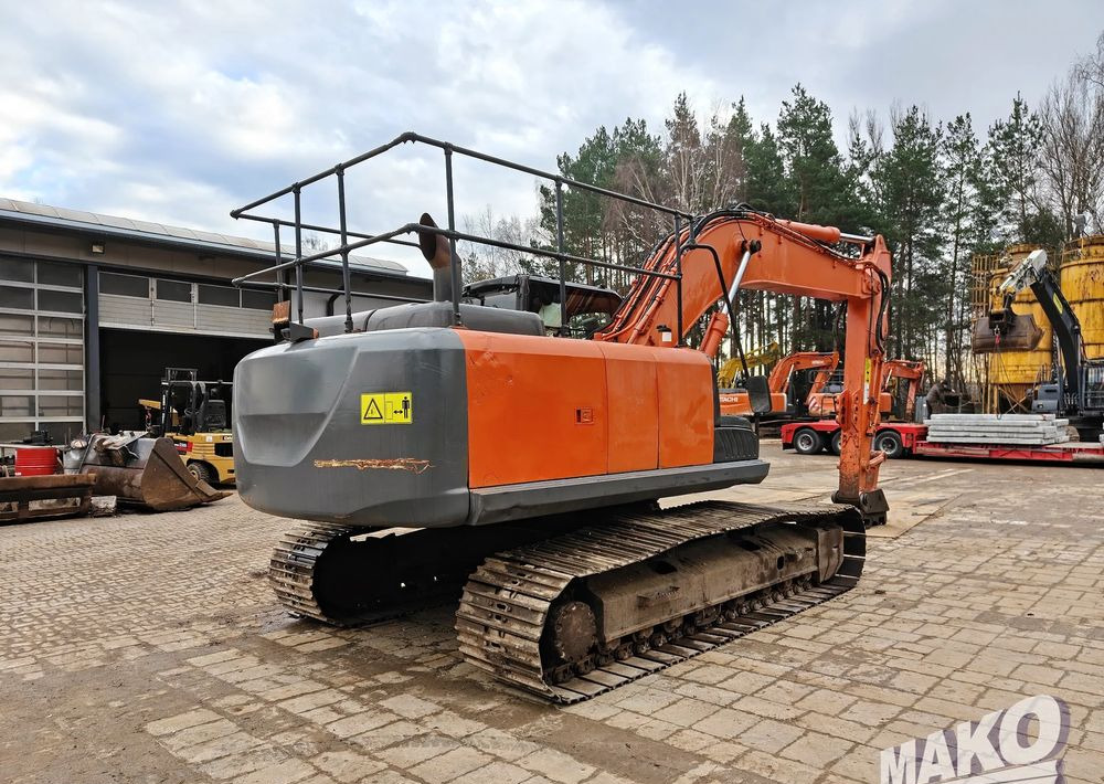 Hitachi ZX210LC-5B - Гусеничный экскаватор: фото 5 Hitachi ZX210LC-5B - Гусеничный экскаватор: фото 5