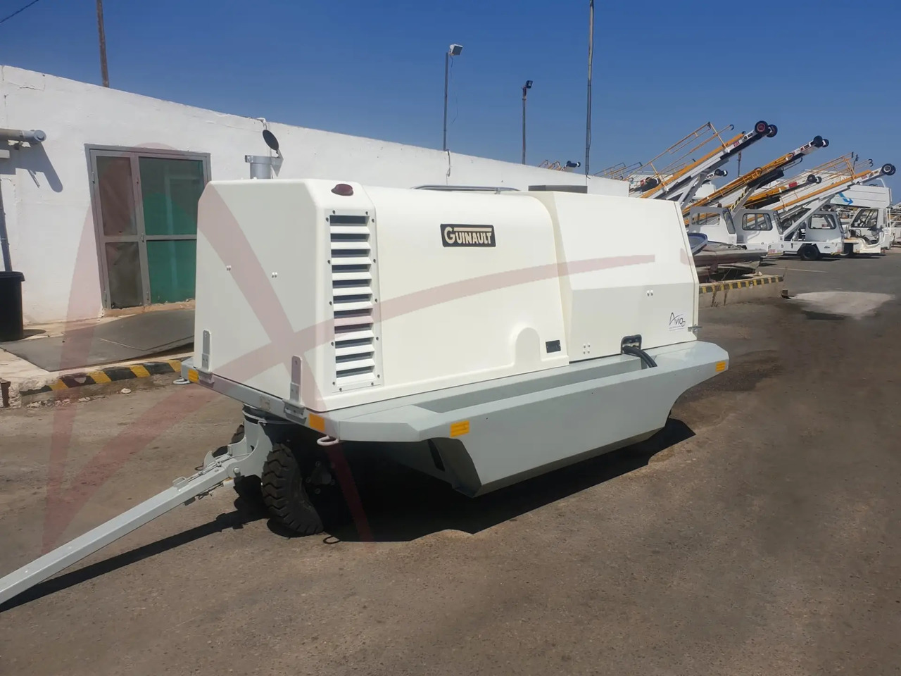 GUINAULT GA120V18D2100 - Аэродромный источник питания: фото 1 GUINAULT GA120V18D2100 - Аэродромный источник питания: фото 1