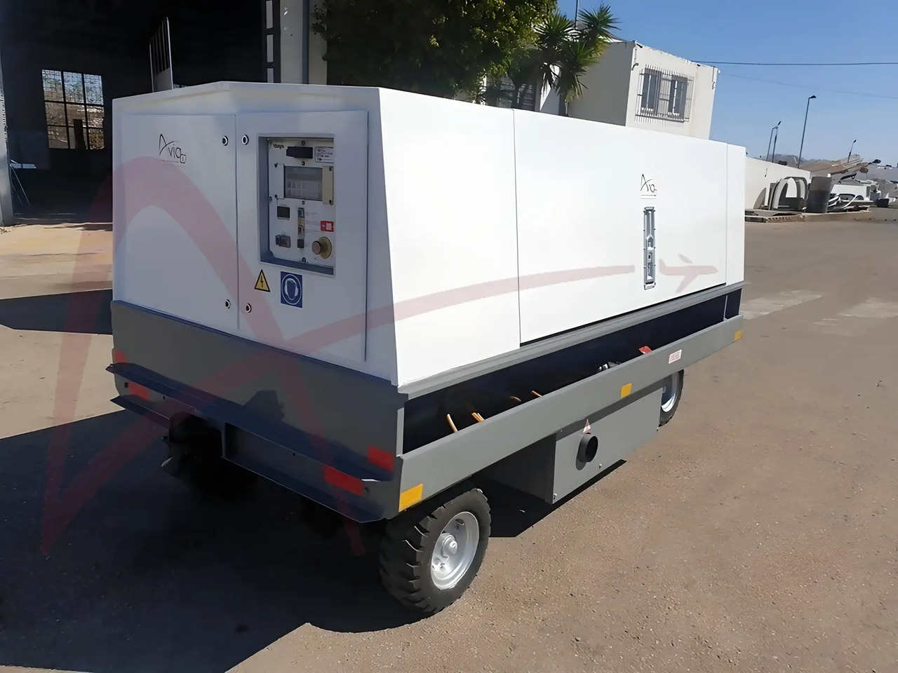 HITZINGER 90MDI1 28 - Аэродромный источник питания: фото 1 HITZINGER 90MDI1 28 - Аэродромный источник питания: фото 1