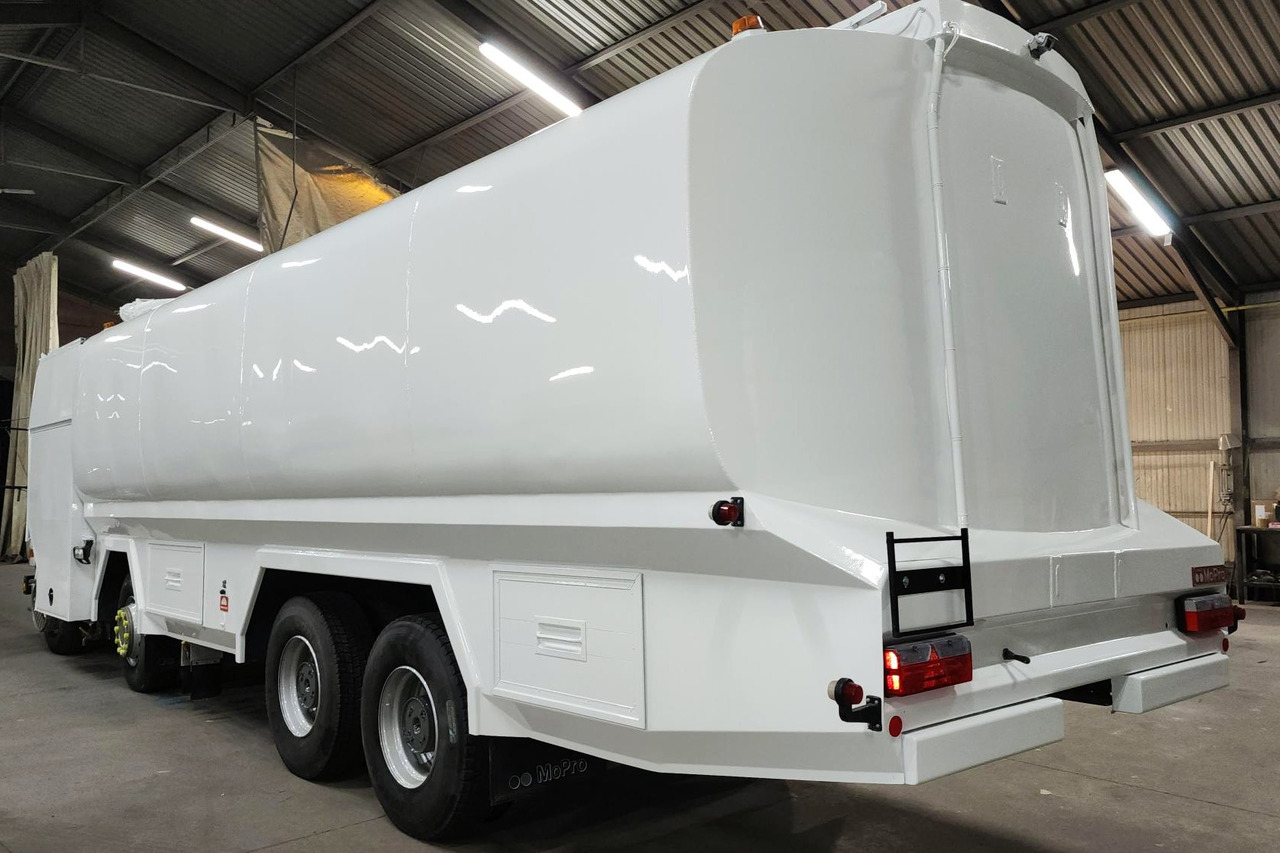 - Прицеп-цистерна: фото 1 - Прицеп-цистерна: фото 1