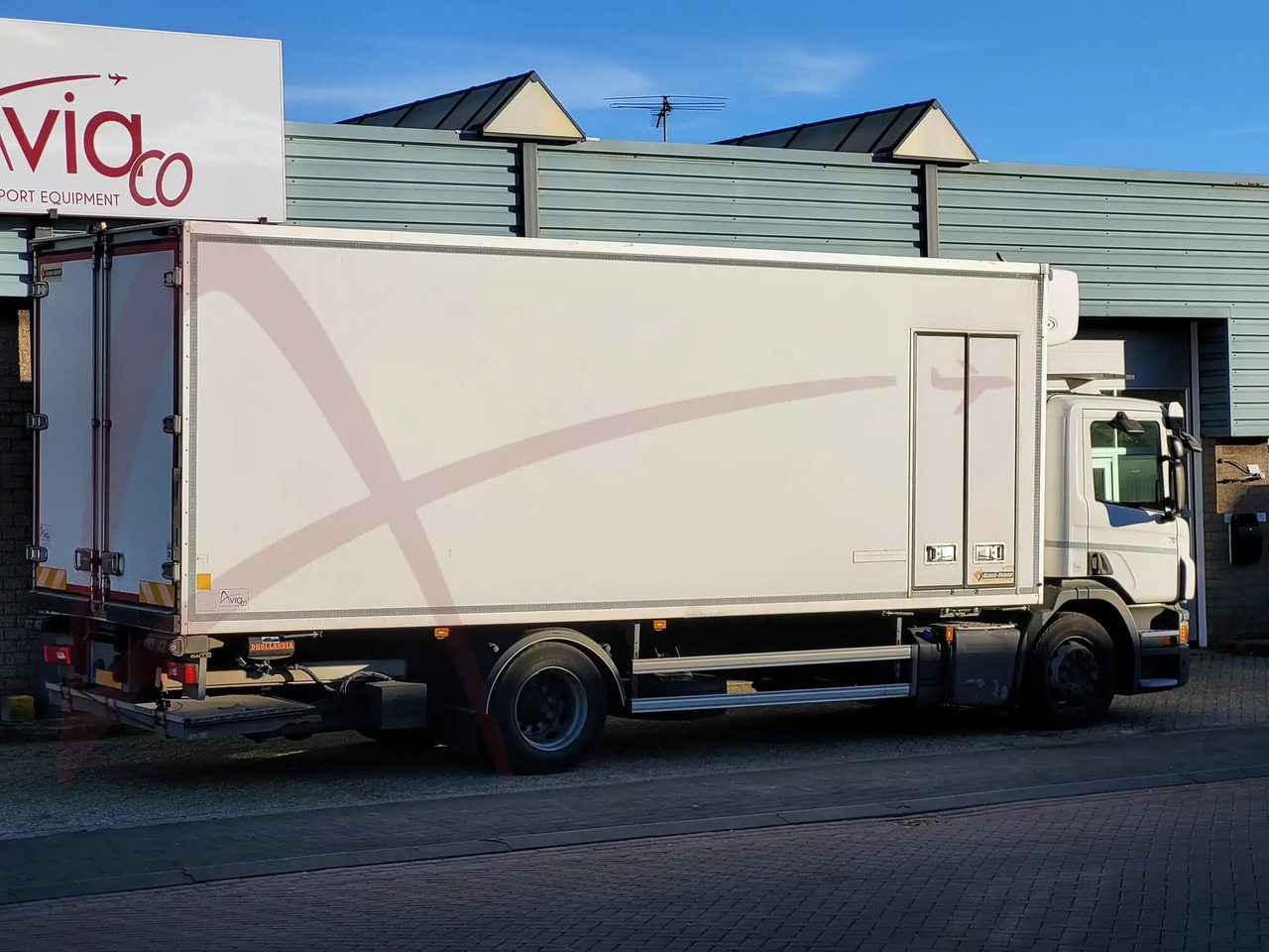 SCANIA SCANIA P250 - Рефрижератор: фото 2 SCANIA SCANIA P250 - Рефрижератор: фото 2