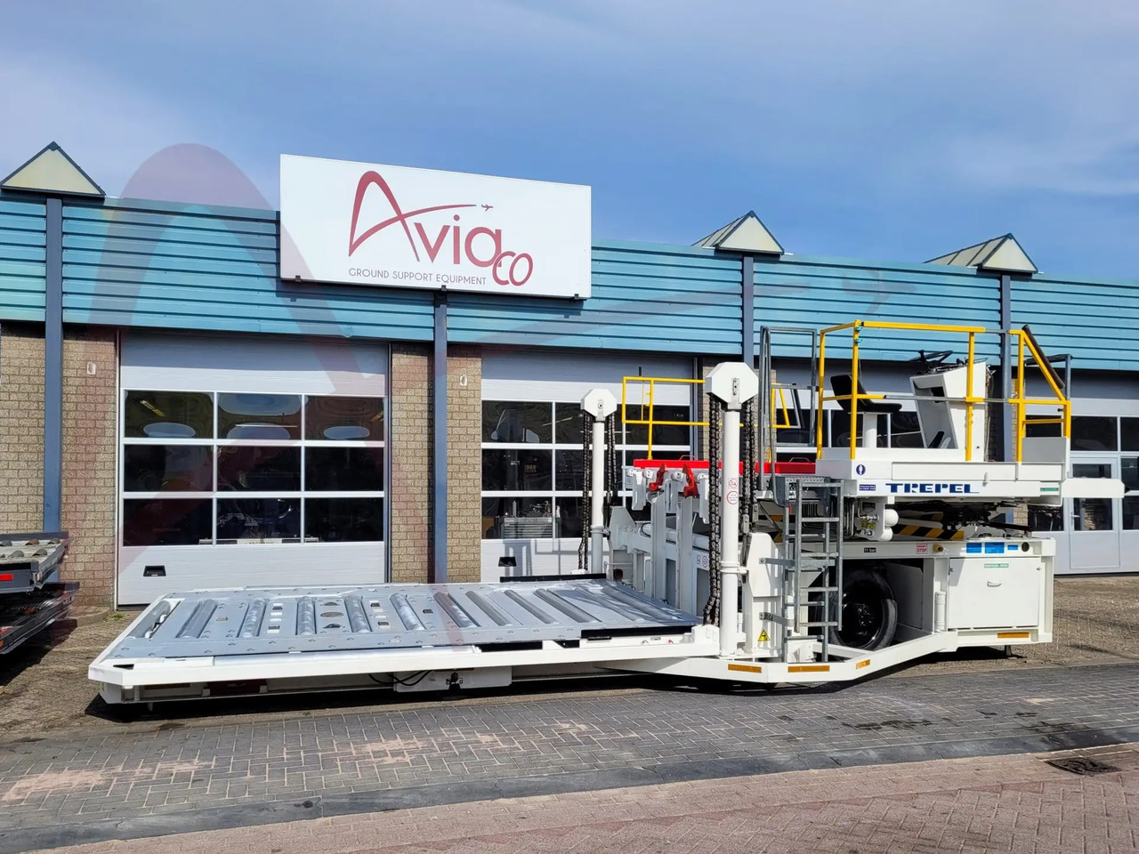 TREPEL CHAMP 70W - Перегружатель контейнеров и паллет: фото 2 TREPEL CHAMP 70W - Перегружатель контейнеров и паллет: фото 2