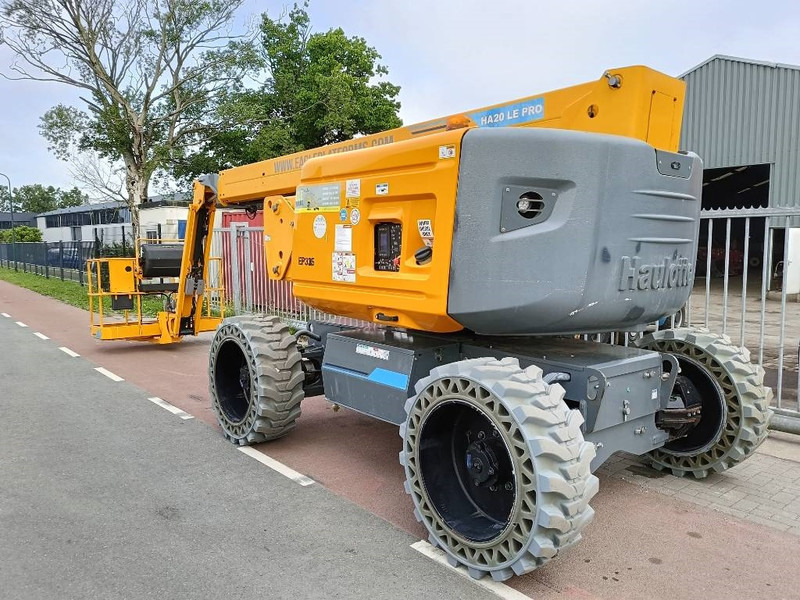 Haulotte HA 20 LE PRO hi lift hoogwerker hybride 4x4x4 - Коленчатый подъемник: фото 1 Haulotte HA 20 LE PRO hi lift hoogwerker hybride 4x4x4 - Коленчатый подъемник: фото 1